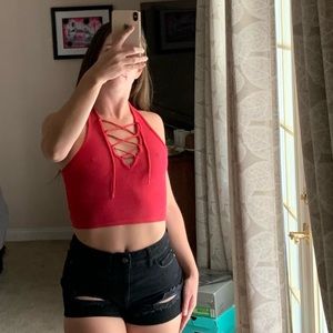 ✨soft cropped halter top✨